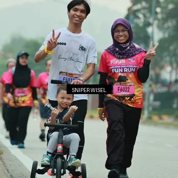 Runner Photo 7048590