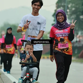 Runner Photo 7048598