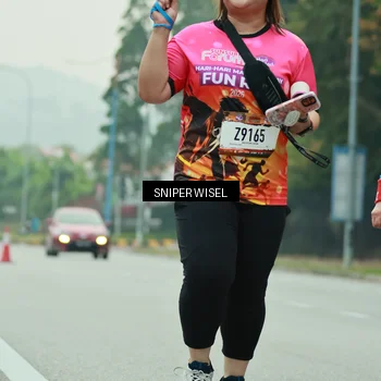 Runner Photo 7048637