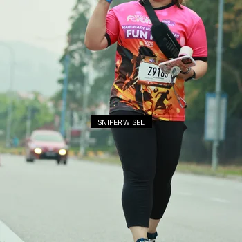Runner Photo 7048640