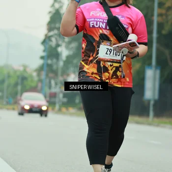 Runner Photo 7048642