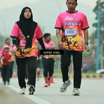 Runner Photo 7048649