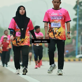 Runner Photo 7048650