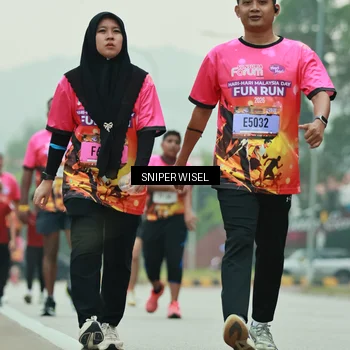 Runner Photo 7048659