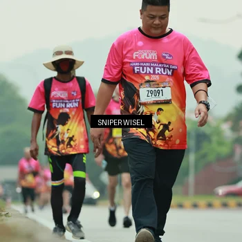 Runner Photo 7048682