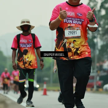 Runner Photo 7048693
