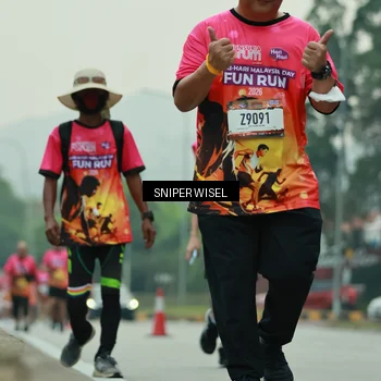 Runner Photo 7048699