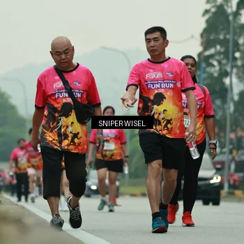 Runner Photo 7048707