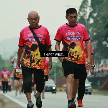 Runner Photo 7048716