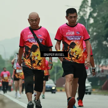 Runner Photo 7048717