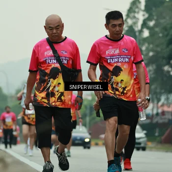 Runner Photo 7048718