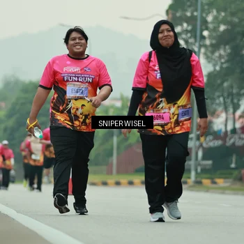 Runner Photo 7048743