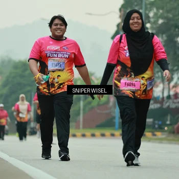 Runner Photo 7048753