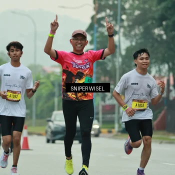 Runner Photo 7048760