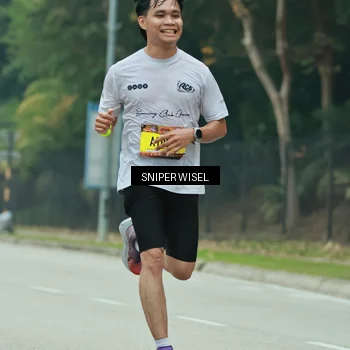 Runner Photo 7048771