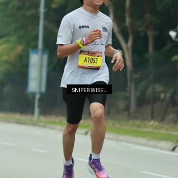 Runner Photo 7048781