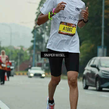Runner Photo 7048785