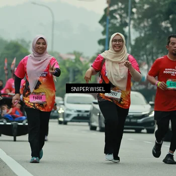 Runner Photo 7048796