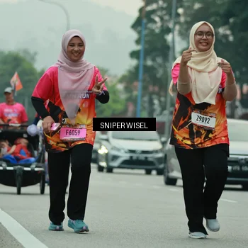 Runner Photo 7048809