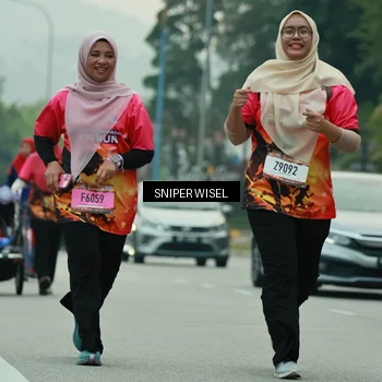 Runner Photo 7048823
