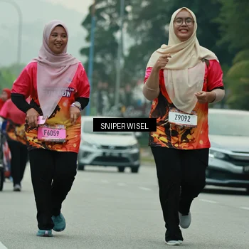Runner Photo 7048824