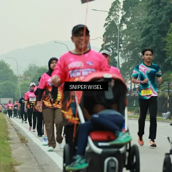 Runner Photo 7048862