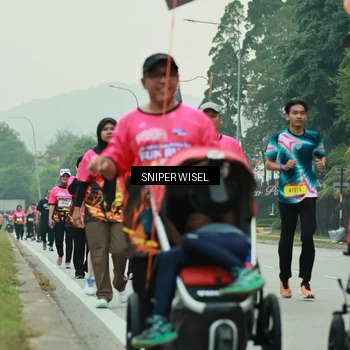 Runner Photo 7048864
