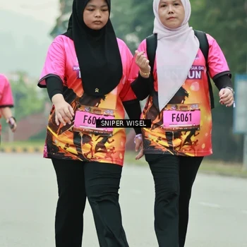 Runner Photo 7048884