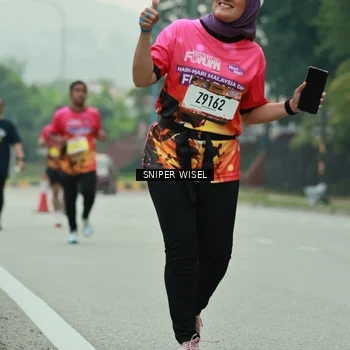 Runner Photo 7048890