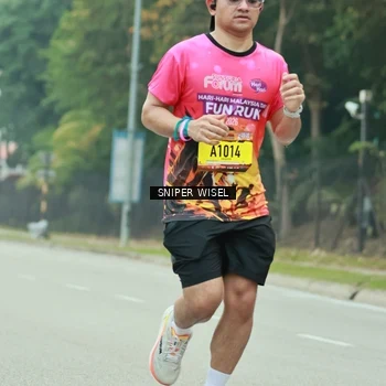 Runner Photo 7048901