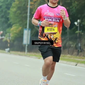 Runner Photo 7048909