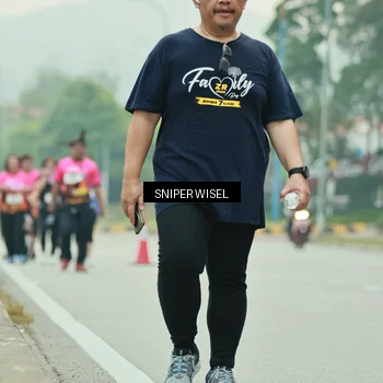 Runner Photo 7048915
