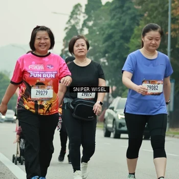 Runner Photo 7048929