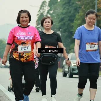 Runner Photo 7048937