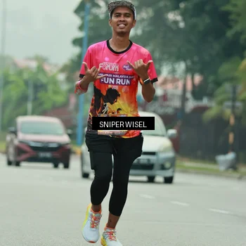 Runner Photo 7048950