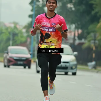 Runner Photo 7048954