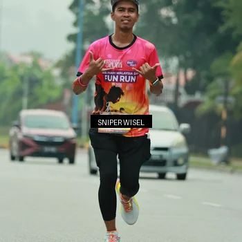 Runner Photo 7048956