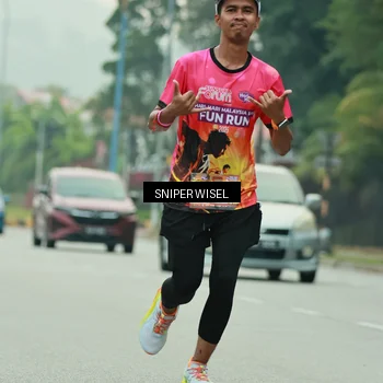 Runner Photo 7048962