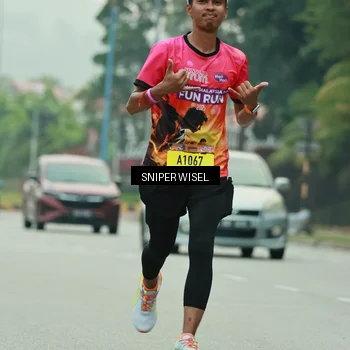 Runner Photo 7048964