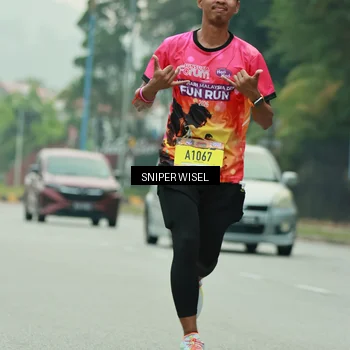 Runner Photo 7048971