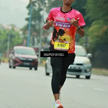 Runner Photo 7048974