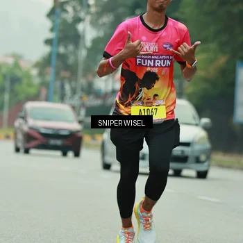 Runner Photo 7048975