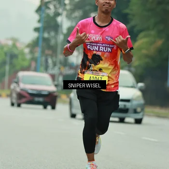 Runner Photo 7048977