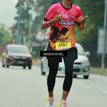 Runner Photo 7048979