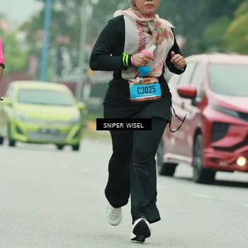 Runner Photo 7048993