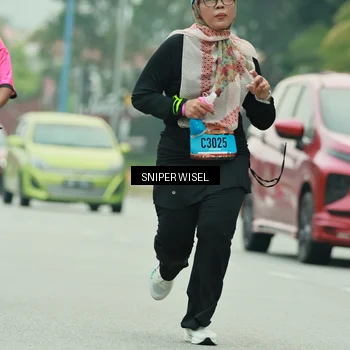Runner Photo 7048997