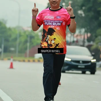 Runner Photo 7049034