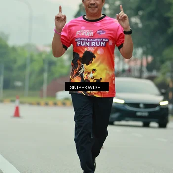 Runner Photo 7049039
