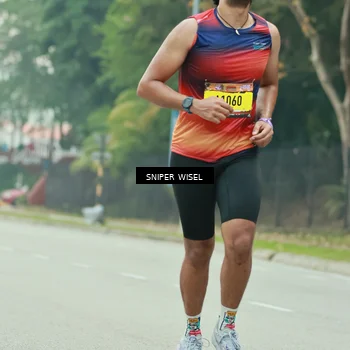 Runner Photo 7049056