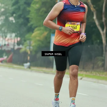 Runner Photo 7049060